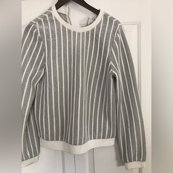 Striped sweater - Picture 2 of 3